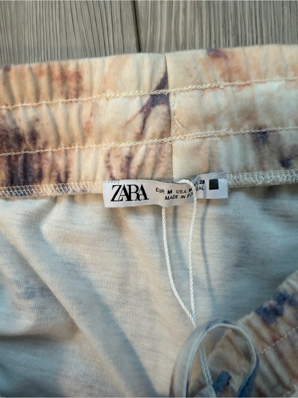 ZARA Tie-Dye Midi Skirt in Navy, Mustard & Cream. New with tags. Size medium - Picture 3 of 3